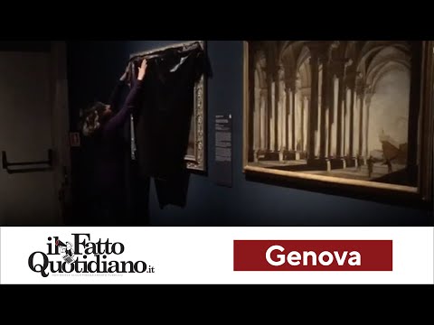 "Bruciamo tutto" a Genova: teli sui quadri e vernice per terra alla mostra Artemisia Gentileschi