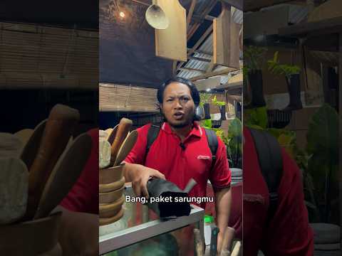 Harus dengan gelar