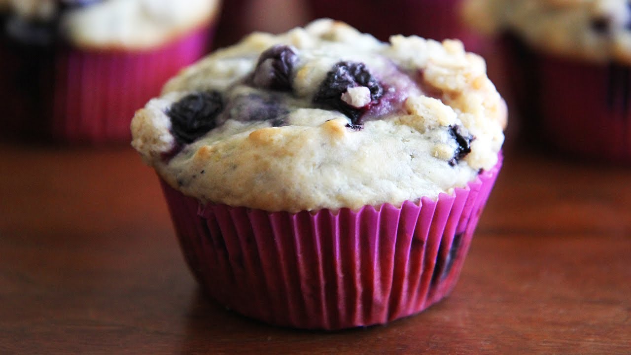 How to Make Blueberry Muffins Recipe - Hilah Cooking