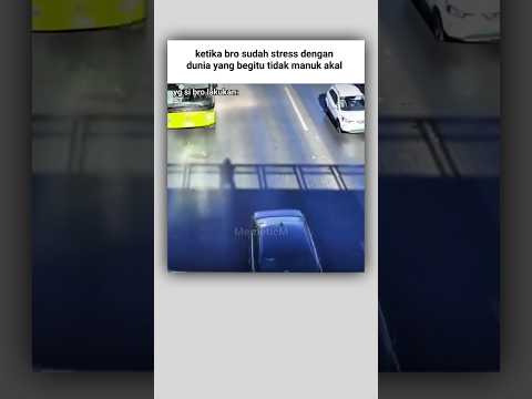 mobil merah ga asik jirr #meme