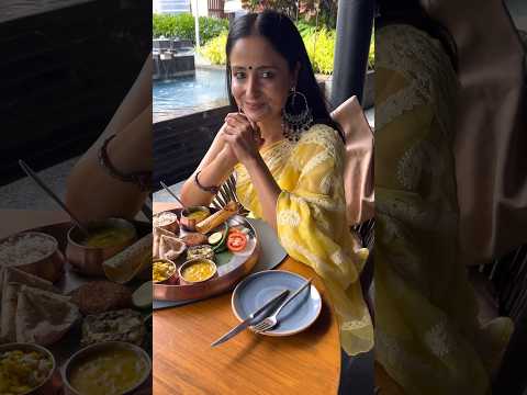 THALI ETIQUETTE ? 🤔 Hote hain kya ? | What's in my thali today? #ashortaday #shorts #thali #vegthali
