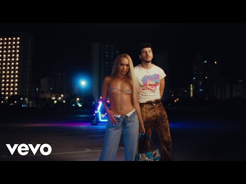 Sebastián Yatra, Bad Gyal - 2AM (Official Video)