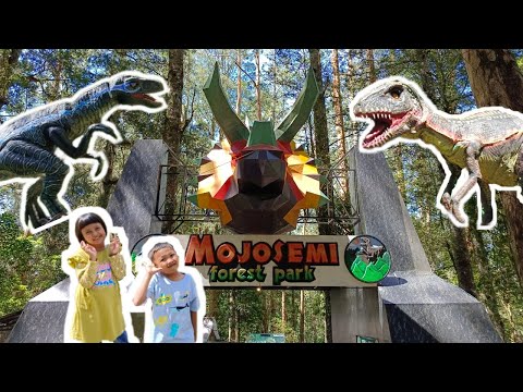 MOJOSEMI FOREST PARK DINOSAURUS PARK MAGETAN