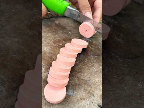 Survival Skills: SMART idea and USEFUL with saving water & soap #bushcraft #camping #outdoors