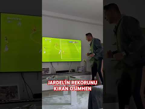 Osimhen,Jardel'in en çok gol atma rekorunu kırıyor buna sevinen Jardel...