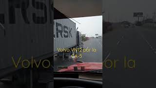 Volvo VN12 por la CA5