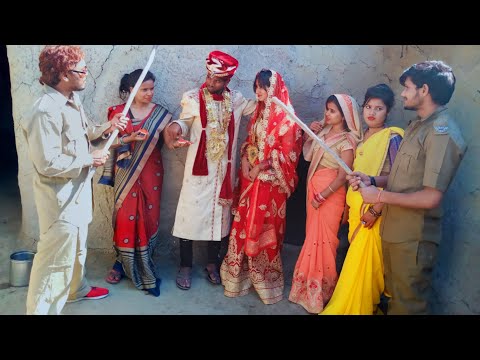 देखिये लॉक-डाउन में कर रहे थे शादी अचानक पहुँच गई पुलिस, फिर आगे जो हुआ वो देखने लायक था।