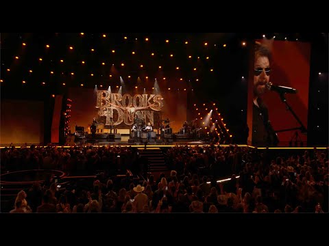 Brooks &amp; Dunn with Cody Johnson - Red Dirt Road (Live from the 60th ACM Awards)