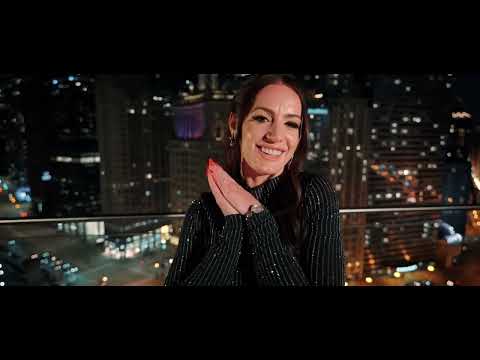 Cristina Vlad - Astazi toata lumea se distreaza || Videoclip Oficial 2024