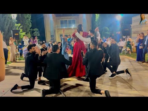 يا عفوا الله على قوة عمالقة الساحات في دبكات اللبنانية لن تصدق ابداع الفرقة😳lebanese dabke dance