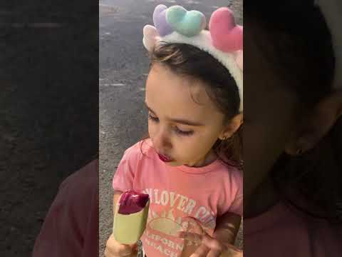 Zehra bade ruj sürdü #park #cutebaby