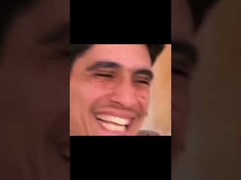 عندو لوجيك ديال البنات فكورة😂😂