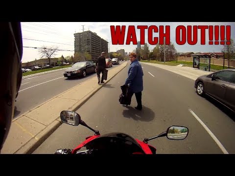 3 Idiots 1 Motorcycle