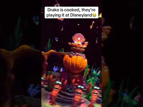They’re playing Kendrick at Disneyland now 🤣 #kendricklamar #drake #notlikeus #trending #fypシ゚viral