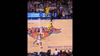 Obi Toppin between the legs dunk 😱