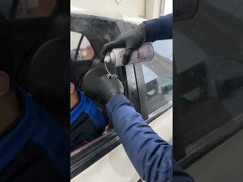 با یک اسپره، W40سرعت شیشه بالابر خودرو مثل روز اولش بکن✅#car #مکانیک_خودرو #mechanic #ماشین