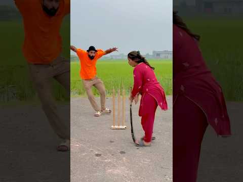 Cute baby cricket 🏏 #shortsyoutube #shortvideos