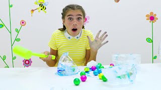 Nastya dan Artem bermain dengan telur cokelat raksasa – video anak seru