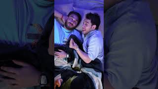 وقتی شب پیش رفیقم میخوابم 😂