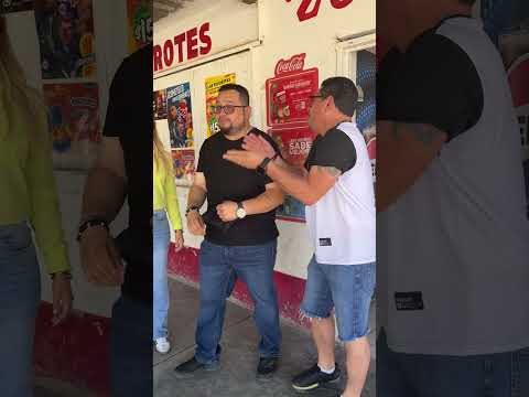 No dejan que se divierta el mudo #humor #comedy #comedia #risas #viral