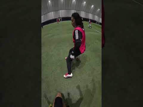 INSANE MAGIC NEYMAR DRIBBLING🔥#soccerskills #footballskills #football #soccer #footwork #football l