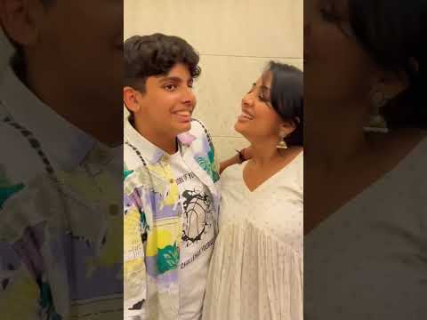 മകനെ ചേർത്തുപിടിച്ച് നവ്യാ നായർ 🥰 #navyanair #malayalam #kunjilamvave ##music #amma #son #viralvideo