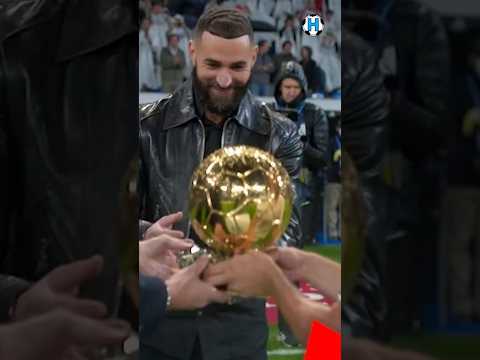 Does Ballon d'or have any gold ? 😮