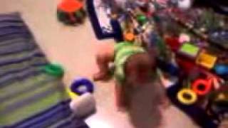 Baby Buzz moves across the room wo crawling.3g2