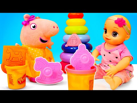 La bambola Baby Alive e Peppa fanno gli stampi di plastilina! Giochi con il pongo per bambini