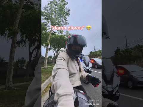 First time getting pulled over. I was nervous :( #bikelife #motogirl #girlswhoridemotorcycles