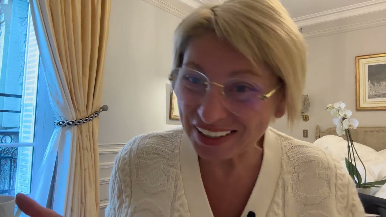 Водолей - гороскоп на февраль 2025 года от angela pearl