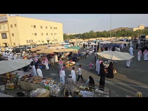 هو العريس جاه على السيره ولا أيه 🤣🤣#سوق_الثلاثاء_الشعبى 🇸🇦🇸🇦