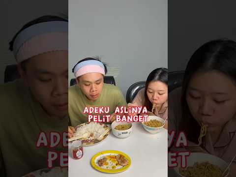 Adeku ga boleg bagi makanan dia #siblings #shortsviral #viral #shortvideo #shorts #funny #familyvlog