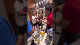 Sinuntok ako ni Manny Pacquiao