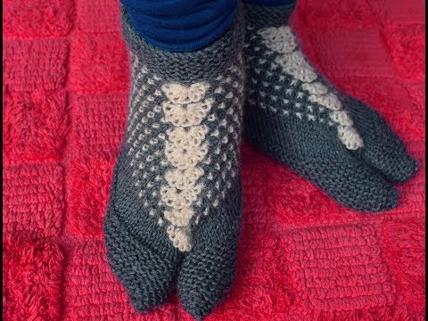 KNITTING DESIGNER THUMB SOCKS