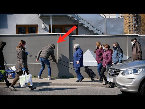 Painting on BUSIEST street in City! (surprising👀)