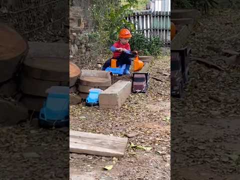 👉 Operação pesada no canteiro 👷‍♂️🚜 #agrolife #fazendinha #simplicidade #rural #shorts