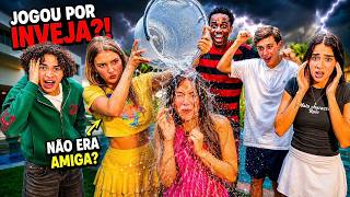 A LIGEIRINHA JOGOU UM BALDE DE ÁGUA FRIA NA LAVÍGNIA *Rolou briga
