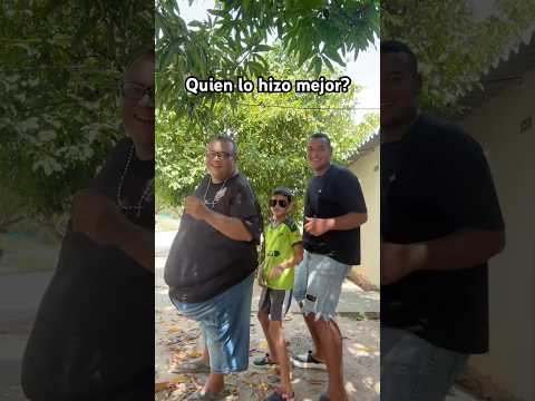 Los hermanos tirando un like👍