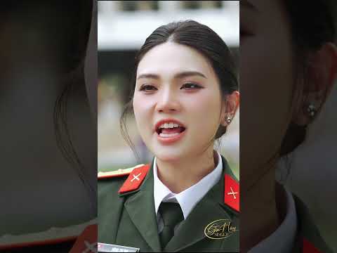 Bác Đang Cùng Chúng Cháu Hành Quân - Sim Nông I Shorrt