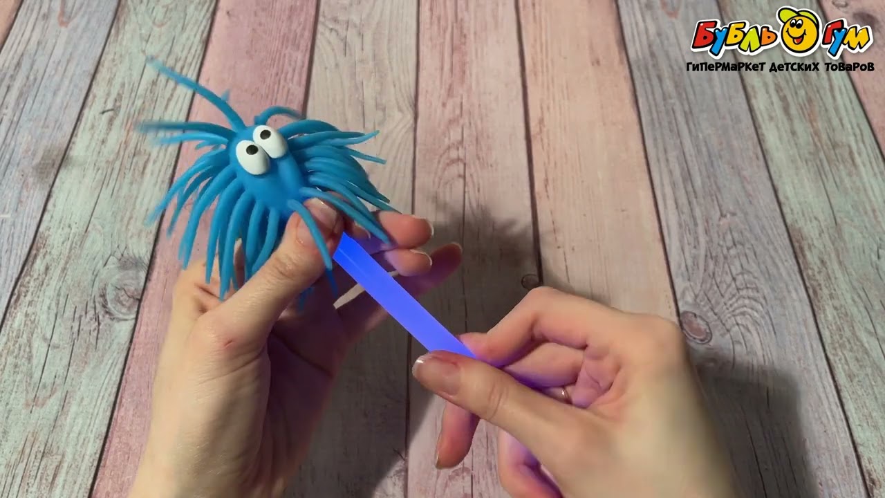 Игрушка Лохматик на палочке светящаяся - видео
