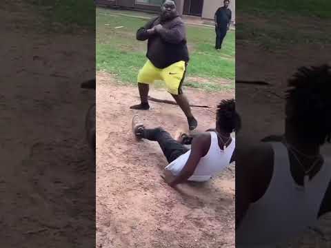Hit him with the Street Fighter Special 😂 #justintune #voiceovers #shorts