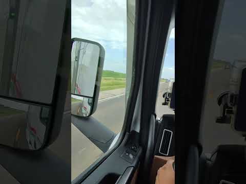 Nunca rebases a un camión de bajada #traileros #camioneros #camiones #trailerosdela57 #viral
