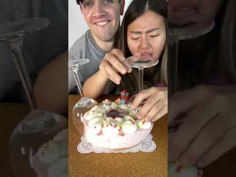 Omg, wer liebt auch diese Benjamin Blümchen Torte?