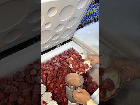 Pakistan Most Viral Juice | Mix Fruits & Dry Fruits Shake | Madina Juice Shop | YakaToot Peshawar
