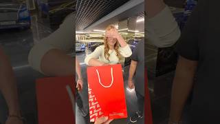 PICK CAR KEY FROM THE BAG WHILE EYES CLOSED