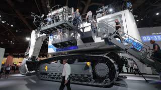 Liebherr R 9400 E Mining Shovel
