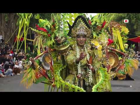 BEC 2025 Suguhkan Parade Budaya Spektakuler Banyuwangi Perang bakat Banyuwangi Ethno Carnival