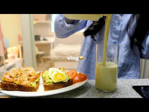 vlog | 대학생 겨울 방학 일상 ❄️ 냉장고 털어서 오픈토스트🥪 날치알김치볶음밥, 명란크림파스타🍝 만들며 보낸 주말