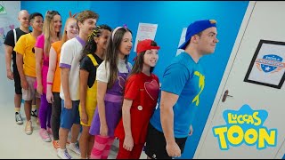 OS AVENTUREIROS VOLTARAM PARA A ESCOLA